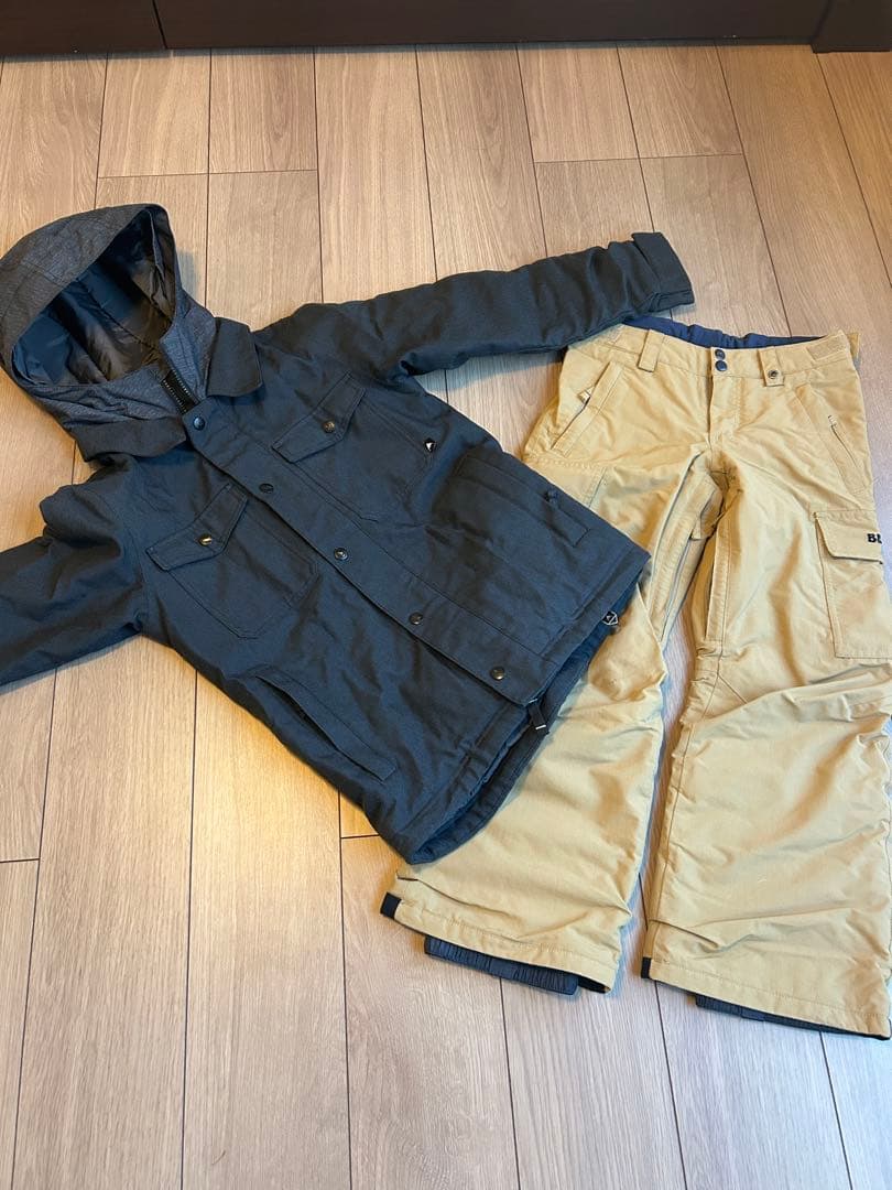 バートン　子ども用　スノーボードウェア　セット