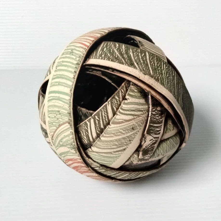 陶芸家 アーグネス・フス 「無限」 花器 フラワーベース 陶器 アート作品 希少