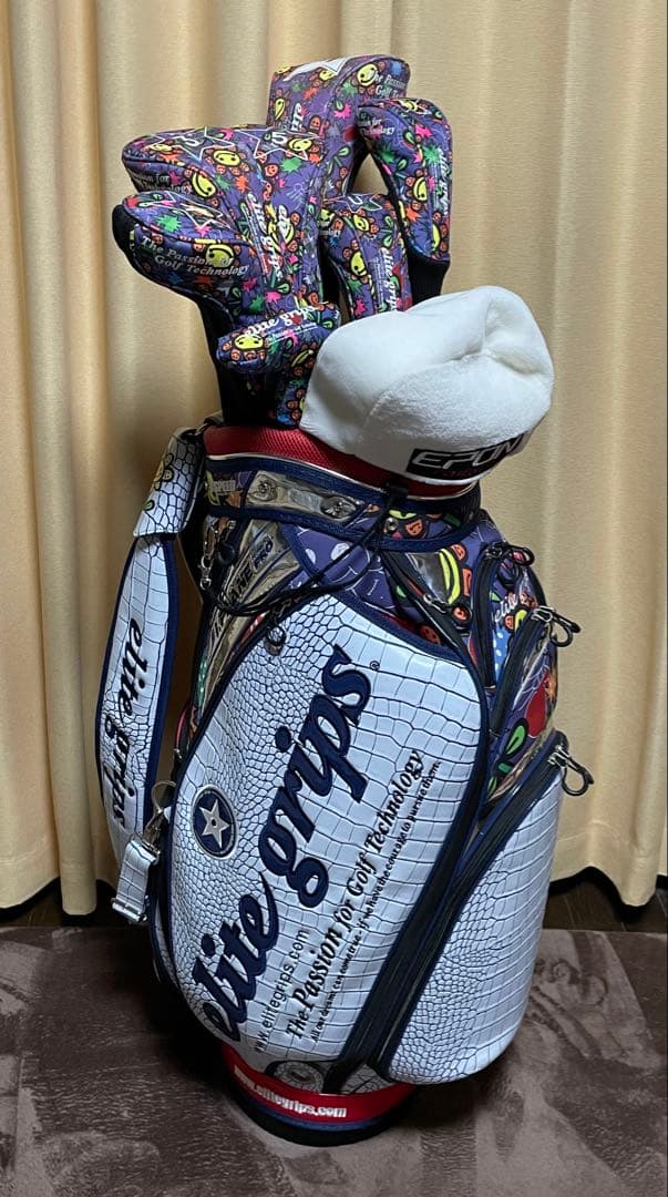 エリートグリップ キャディーバックとヘッドカバー