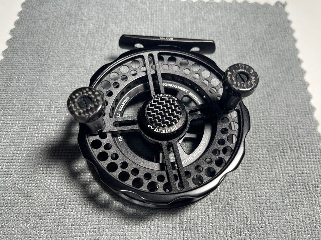 黒鯛工房 黒鯛師 The Athlete 90W-BLACK ヘチリール