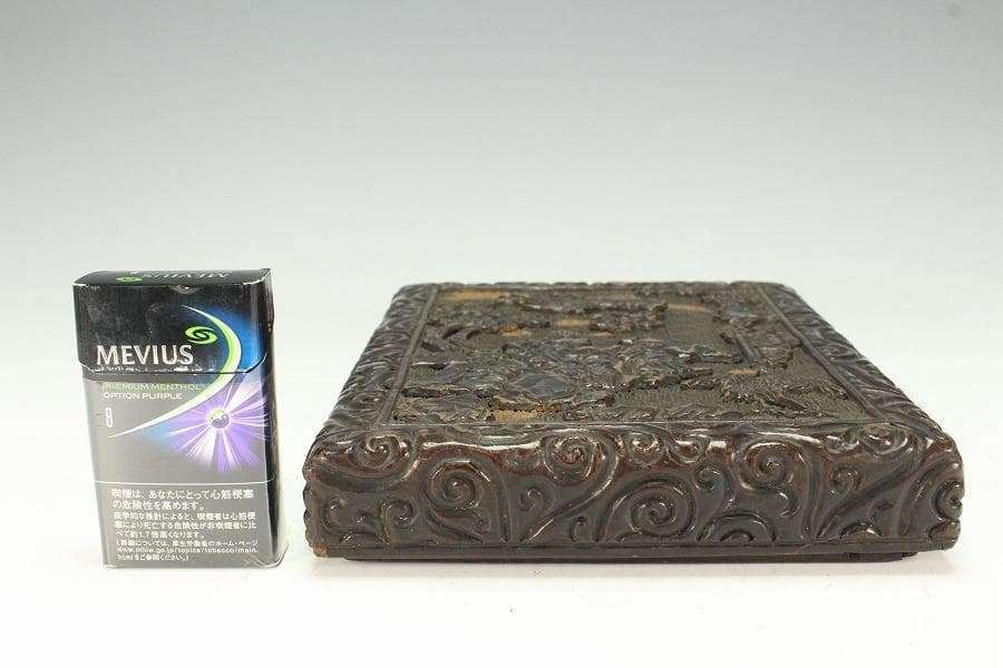 中国美術 彷 堆黒 具利縁 人物鳳鶴紋 蓋物(K-YC375)