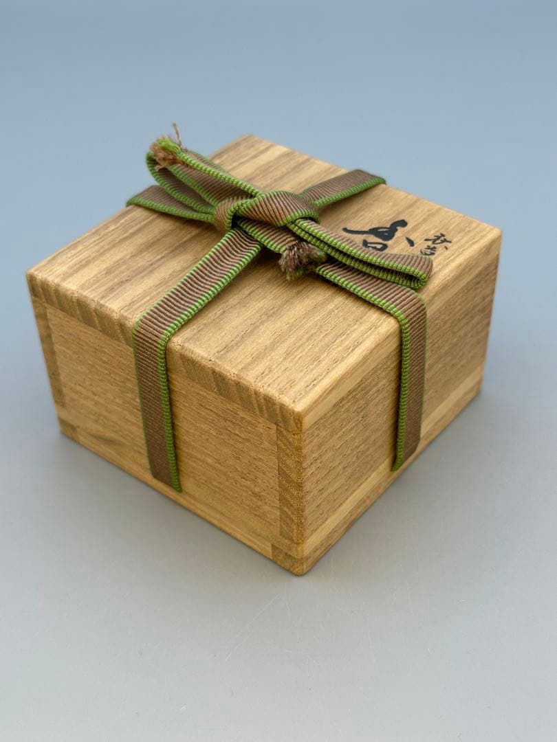 明窪田　茶道具　香合　熊野一寛　秋草蒔絵