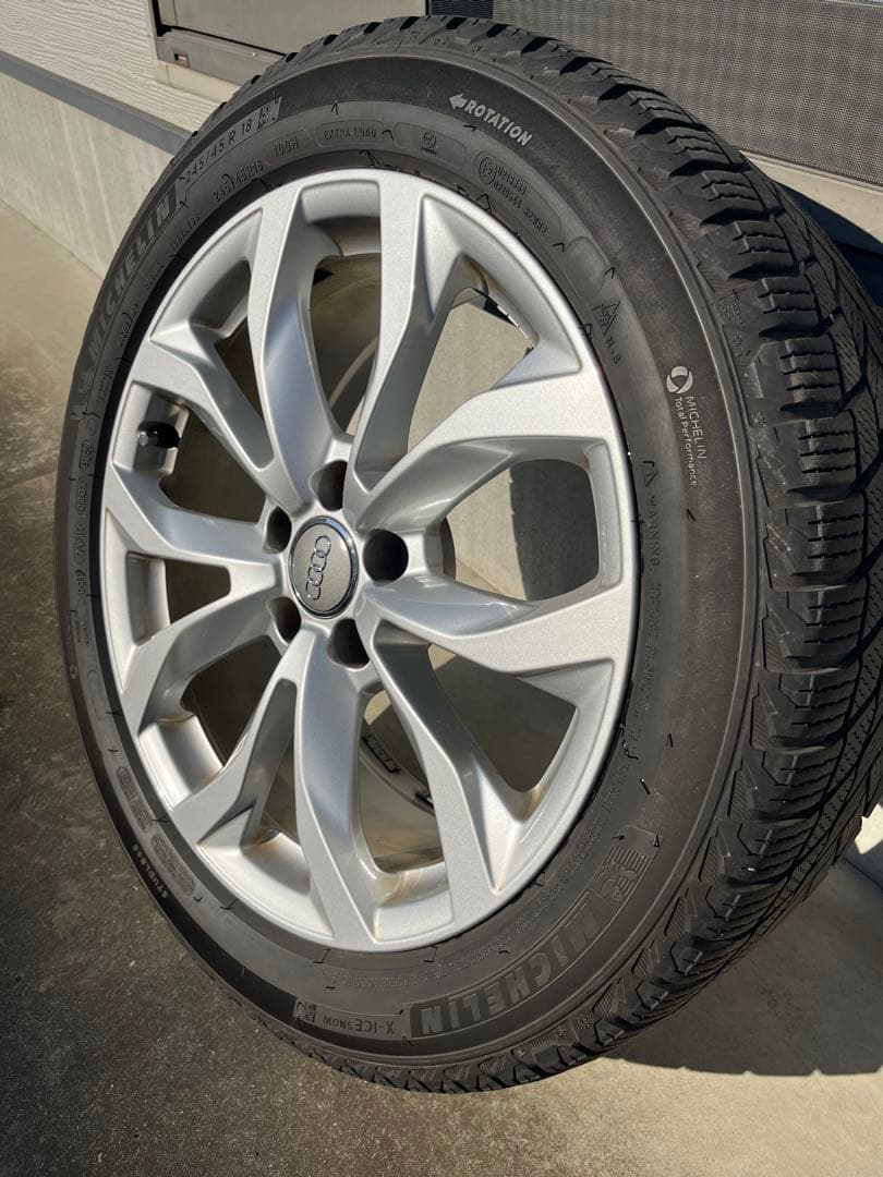 Audi A6純正ミシュランスタッドレス245/45R18【引取限定】
