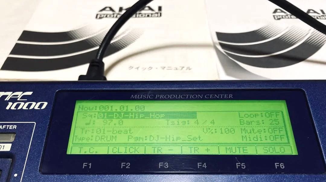AKAI MPC 1000 サンプラー アカイ 動作良好