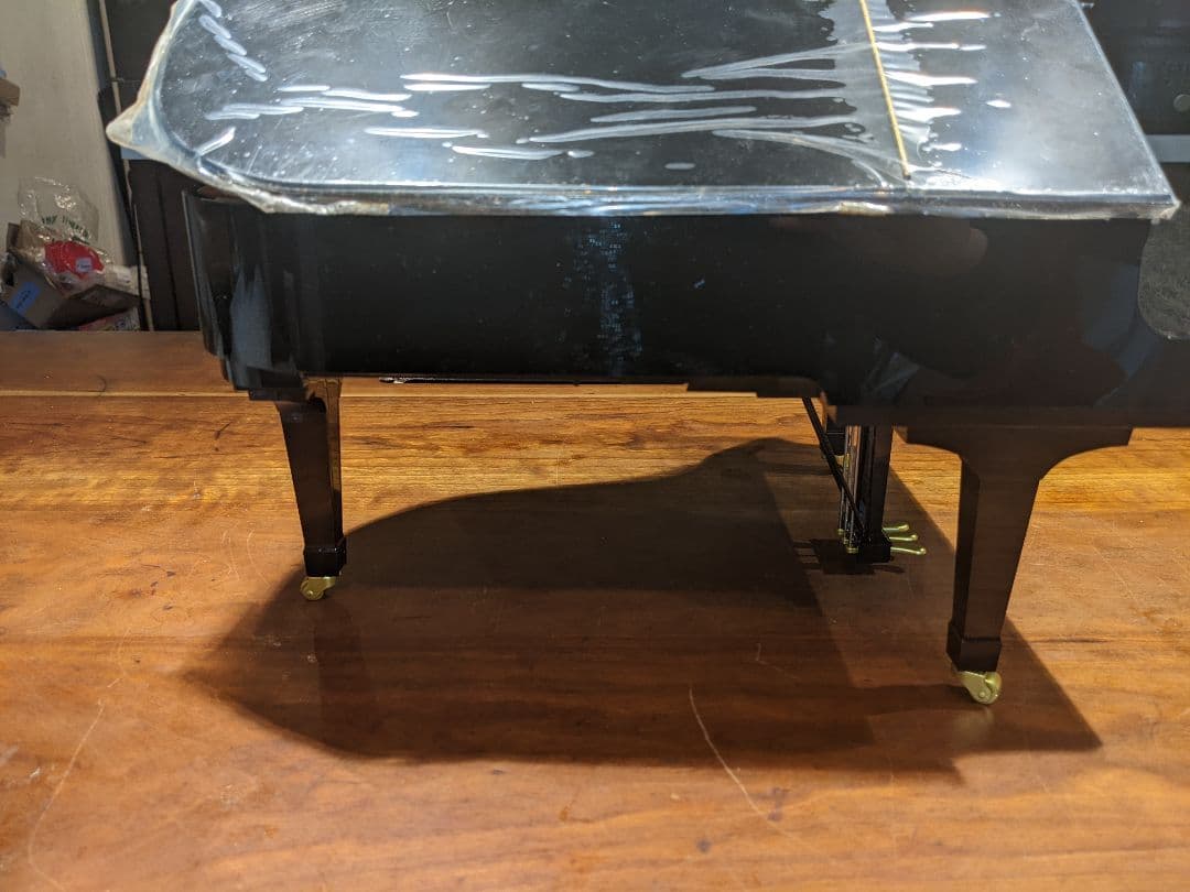 セガトイズ　グランドピアニスト