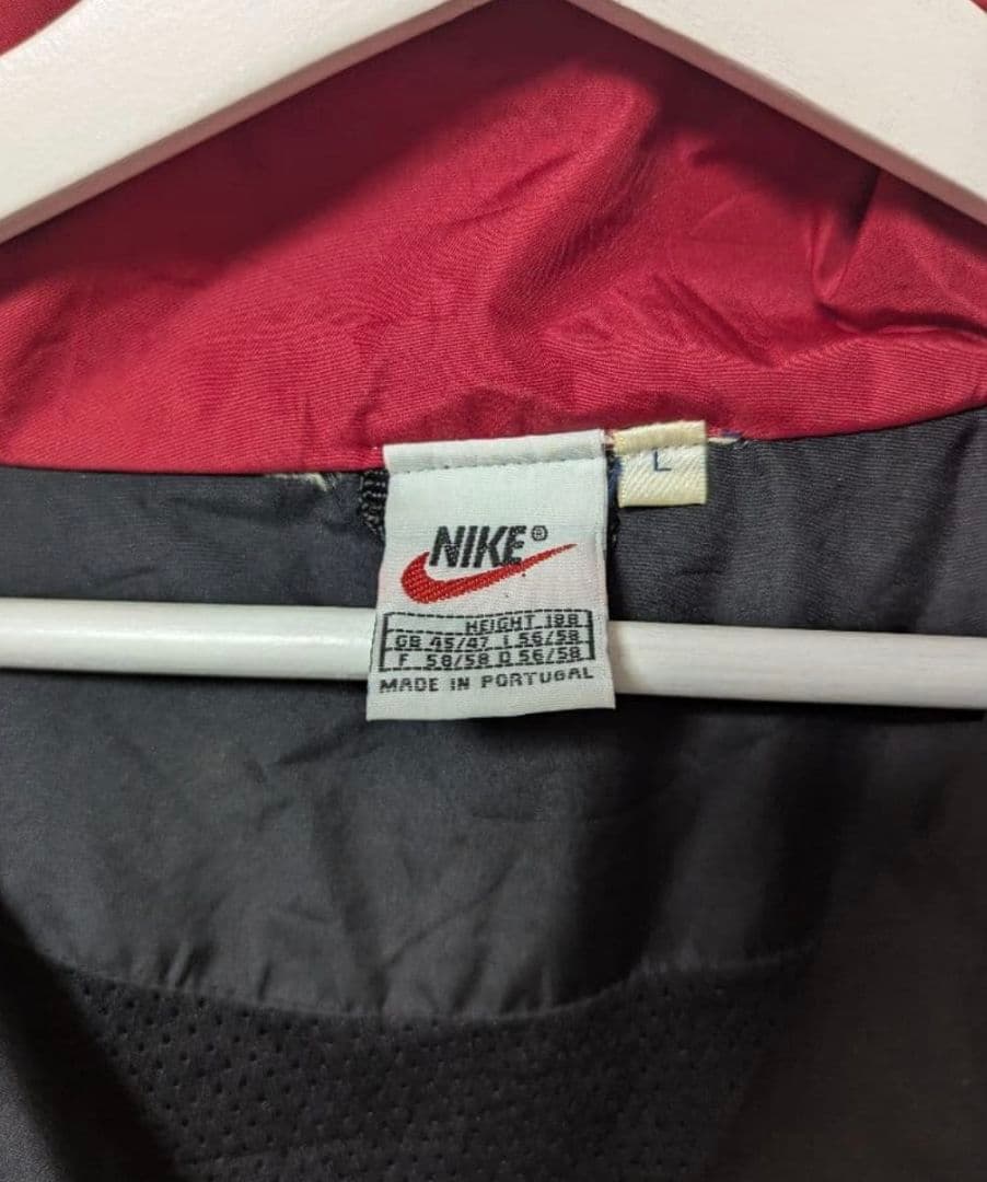 Nike ナイロンジャケット L ブラック/レッド