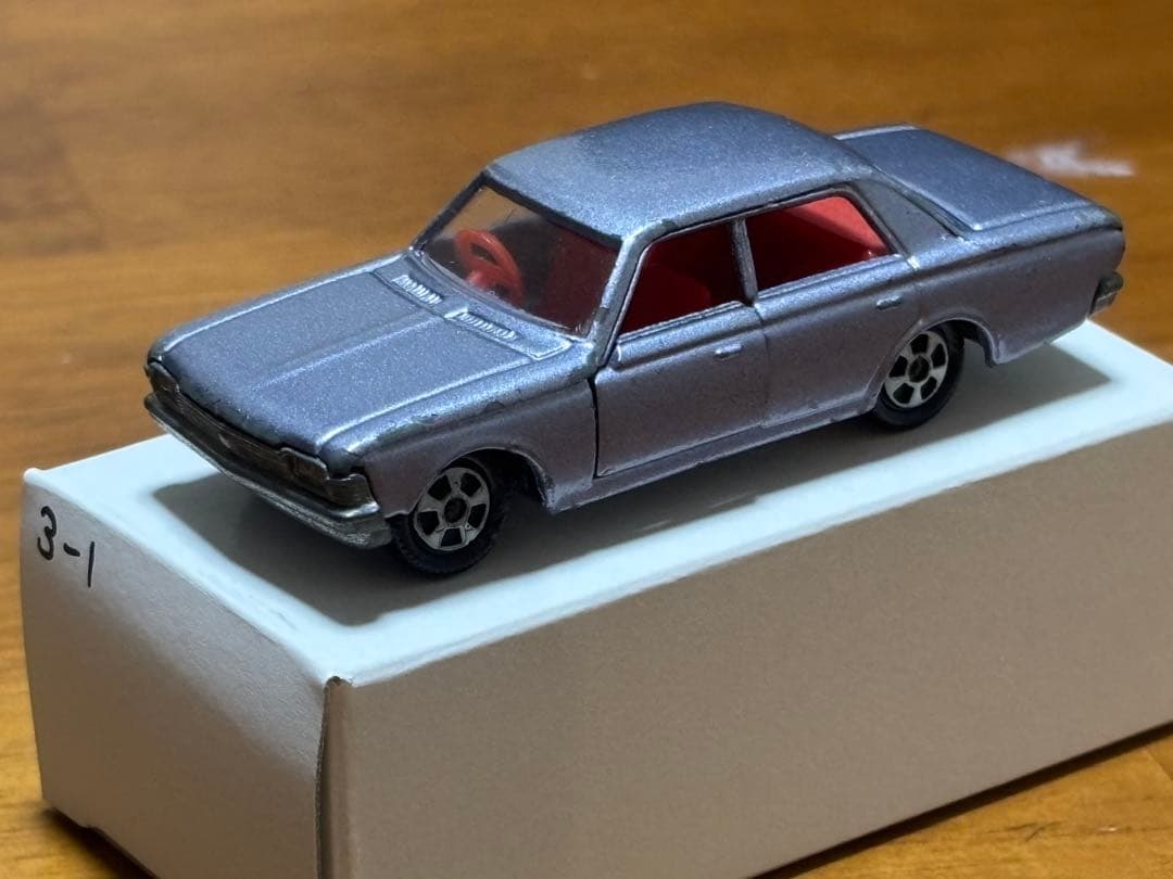 入札困難✴︎最初期トミカクラウン スーパーデラックス 1Aホイール　メタブルー