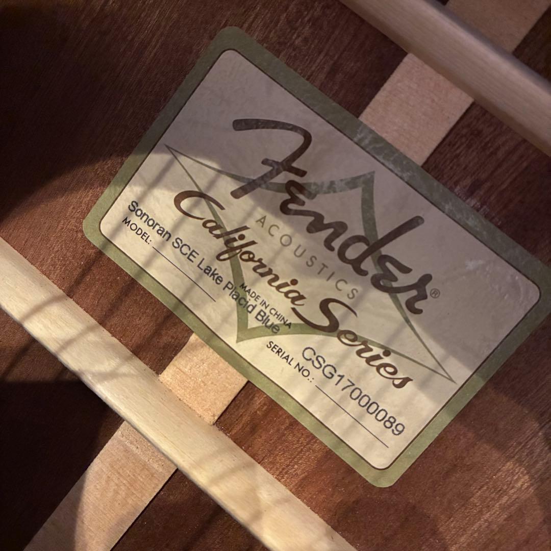 ギター Fender Sonoran Lake Placid Blue LPB