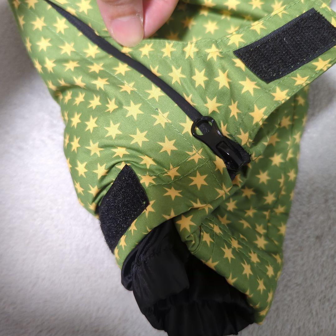 【新品未使用】ducksday 子ども用 緑色星柄スキーウェア