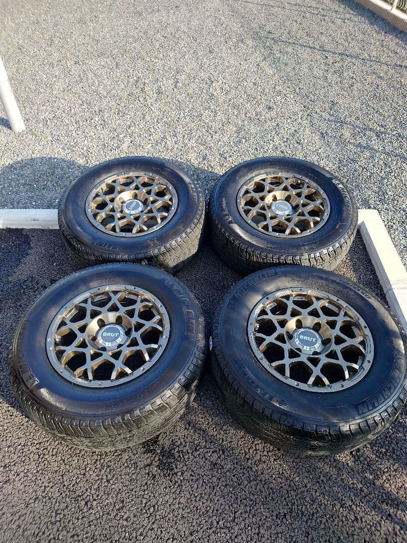 プラド150 BRUT 17インチ 夏タイヤホイールセット