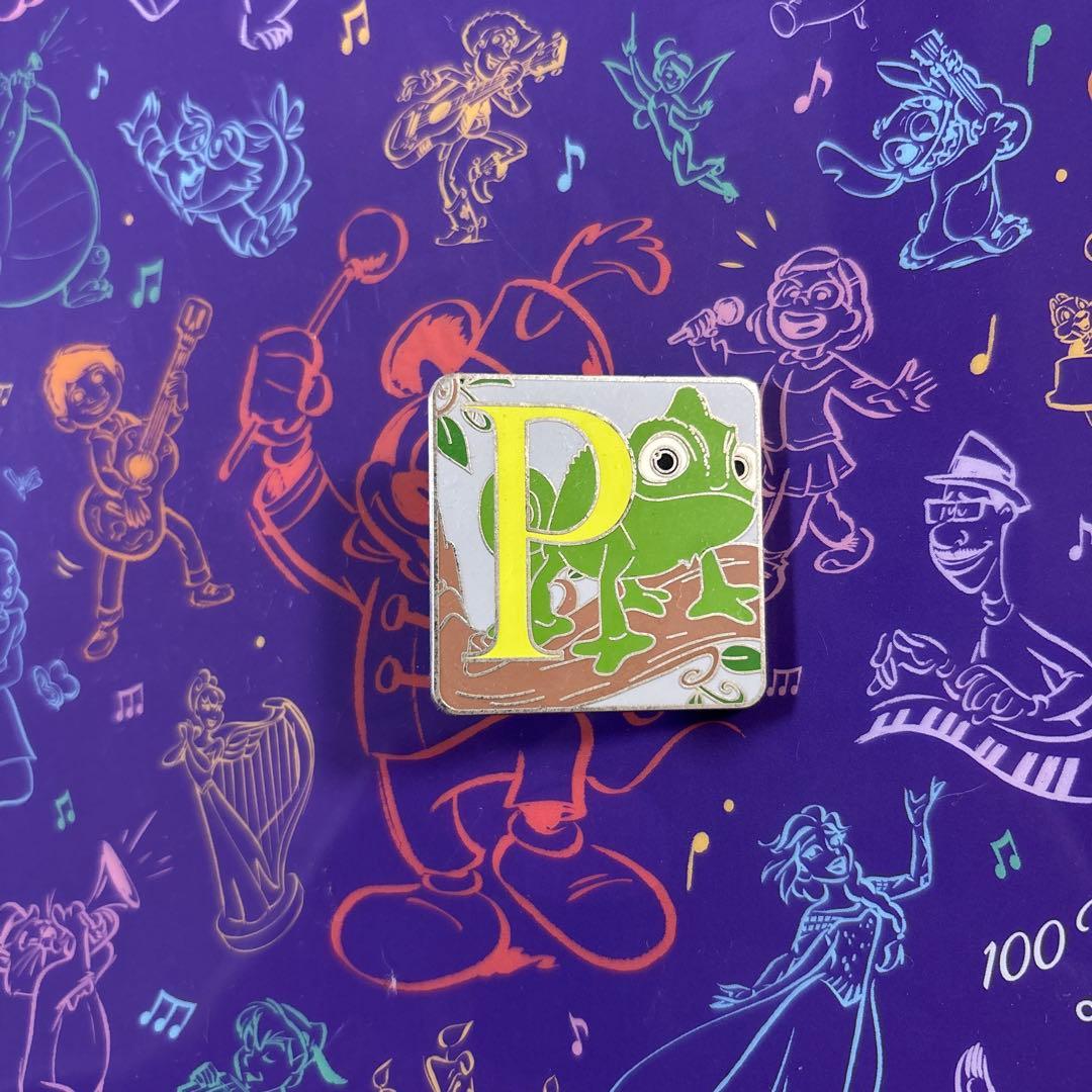 ラプンツェル　ユージーン　パスカル　アルファベット　ピンバッジ　ピントレ　LE