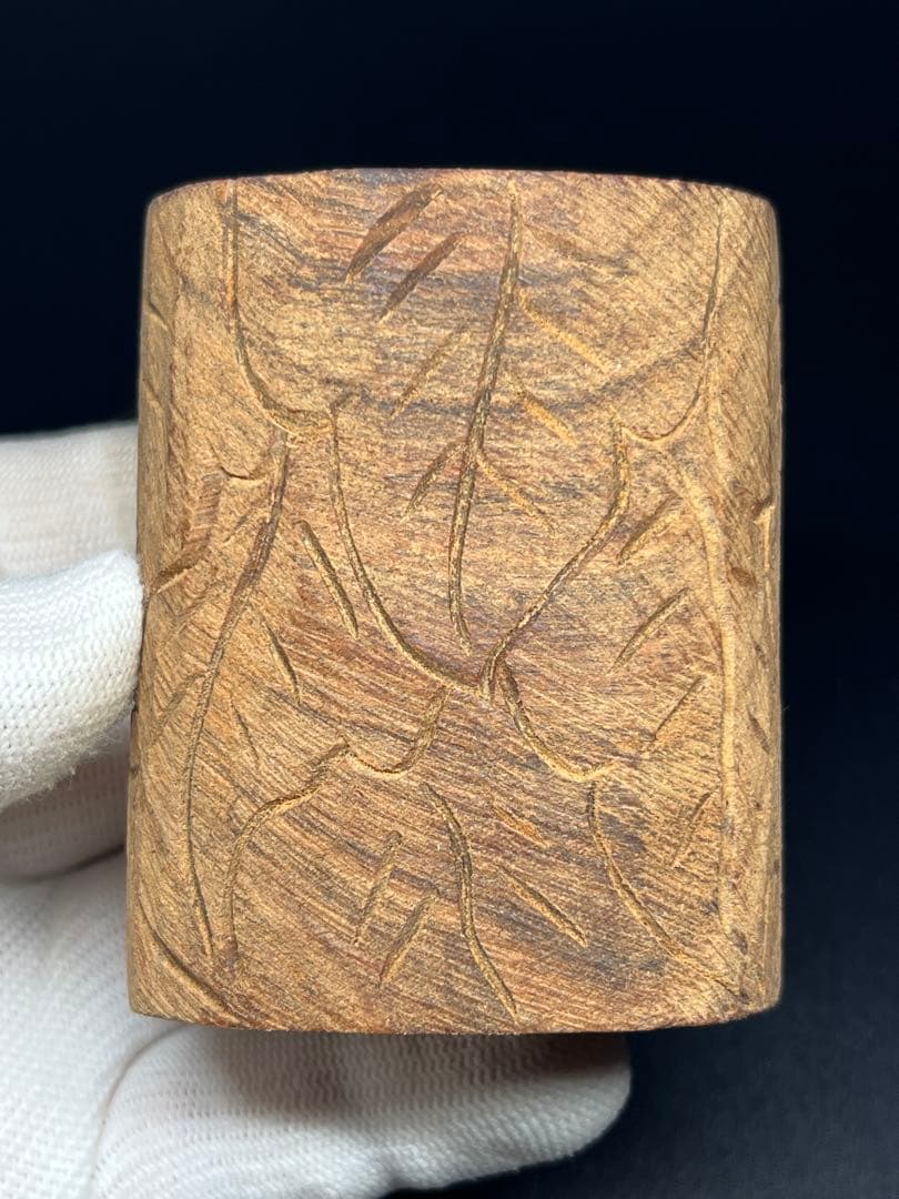 香木　檀木　六国五味　天然木　香りのお香　141g　円柱形