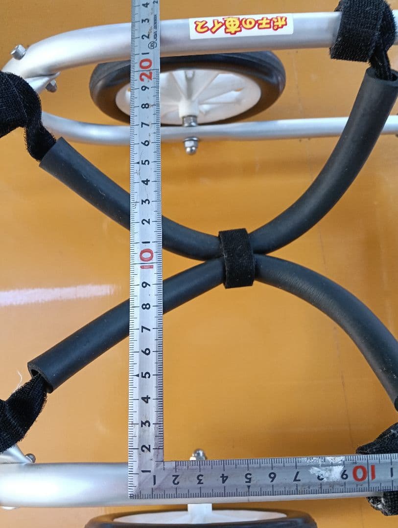 【限界値下げ】犬用車イス アルミ製　中型犬用 オーダメイド　ポチの車イス　4輪