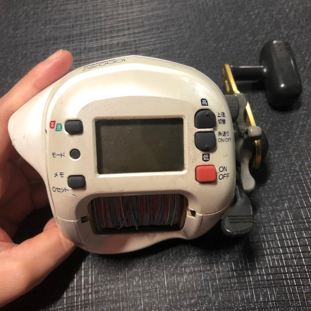 1000W 電動リール デジタル表示　中古品　動作未確認