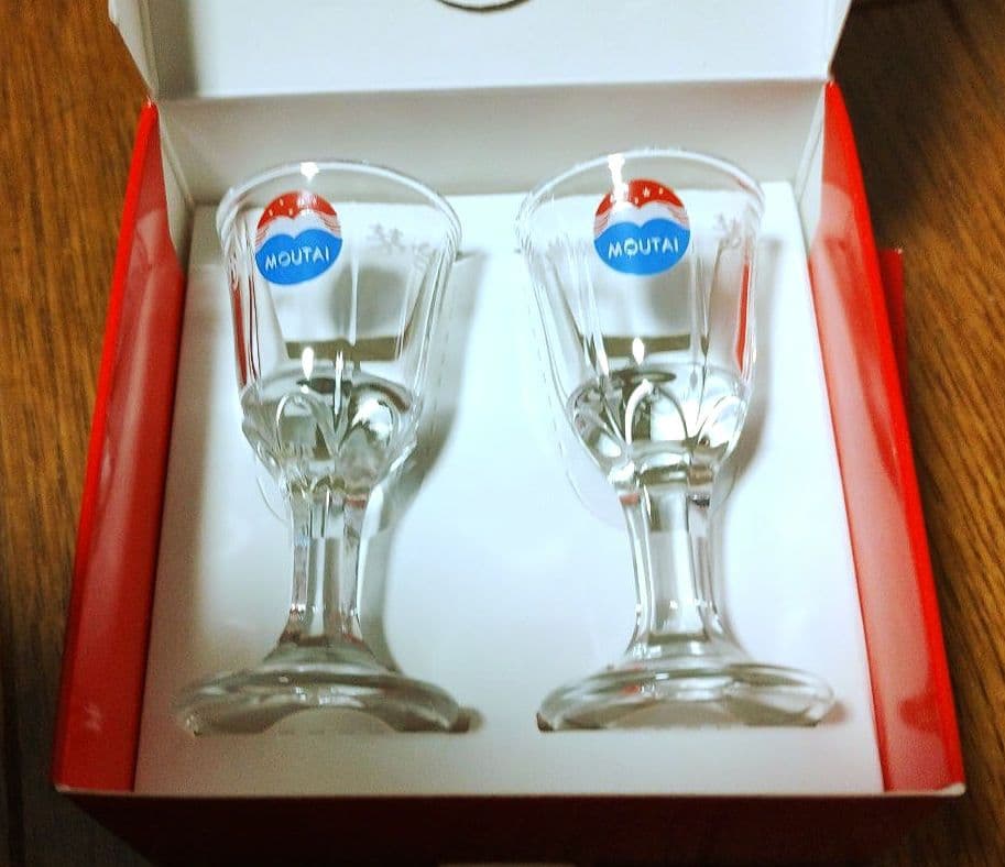 貴州茅台酒 マオタイ酒 グラス/箱付