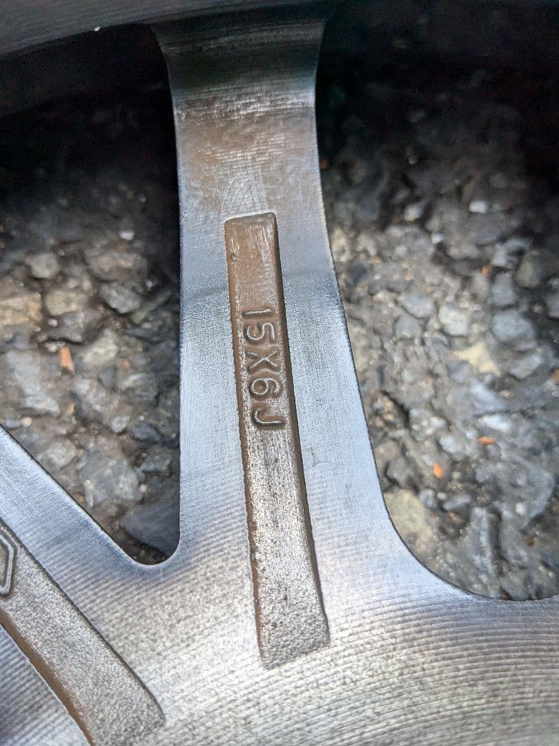 15インチタイヤホイル