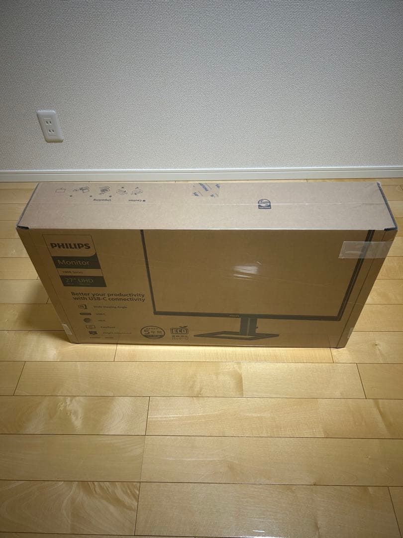 27インチ PHILIPS モニター　4K対応　新品未開封