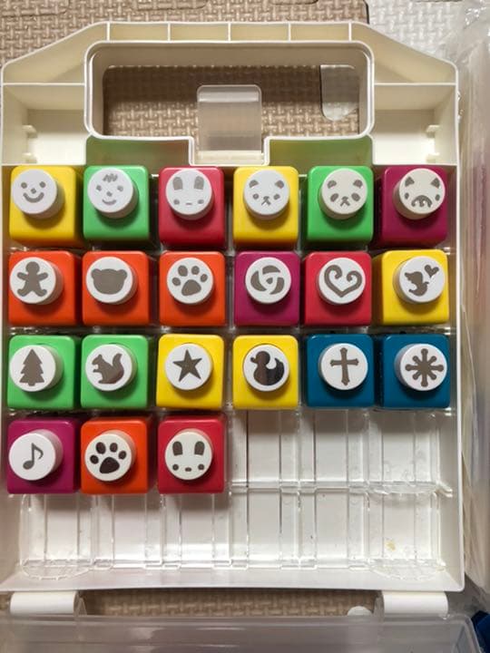 カーラクラフト　ミニクラフトパンチ　アルファベット大文字・数字など