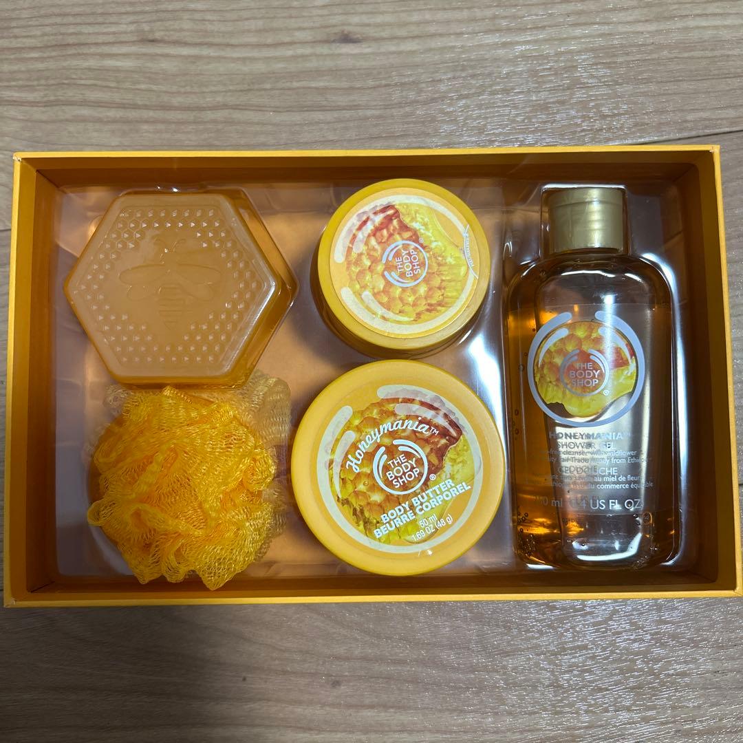 THE BODY SHOP ボディショップ　Honeymania ハニーマニア