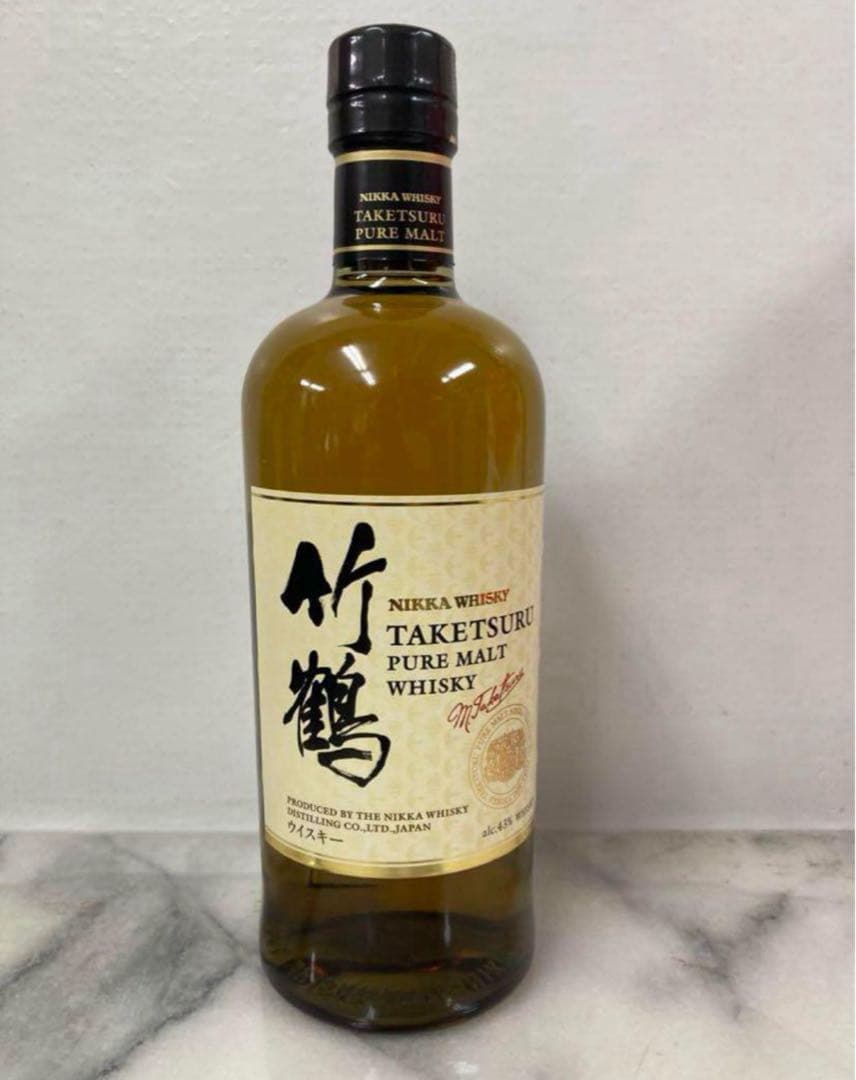 NIKKA TAKETSURU ピュアモルトウイスキー　竹鶴