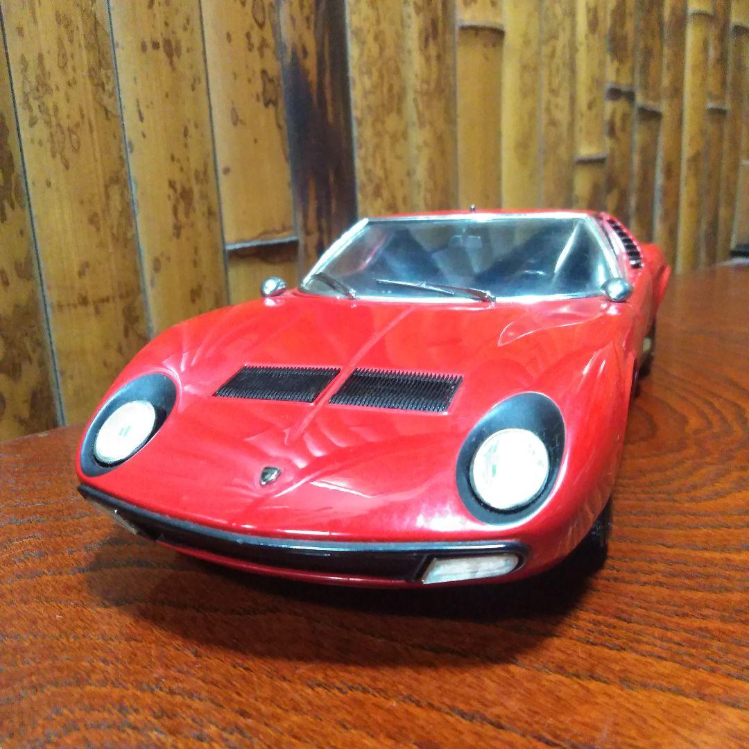 京商　ランボルギーニミウラ　1/18 アンテナ欠品