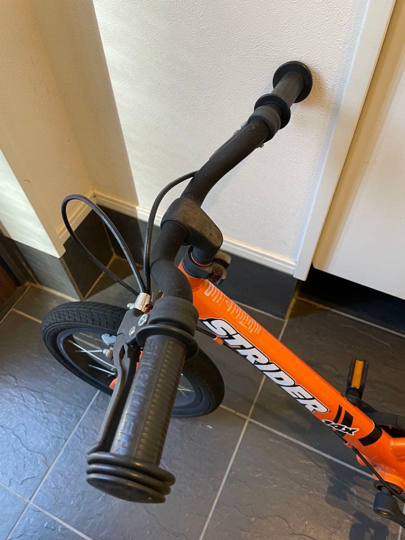 【引取限定　東京都府中市周辺 】STRIDER ストライダー 14X オレンジ