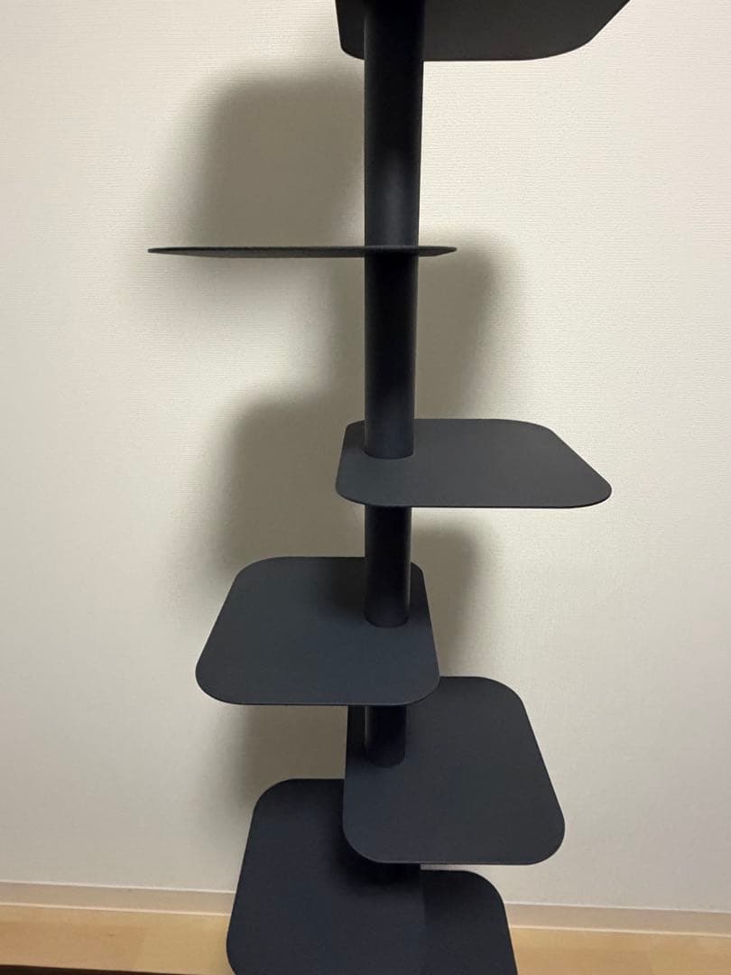 C*〜様 ハーマンミラー　ストーリーブックケース