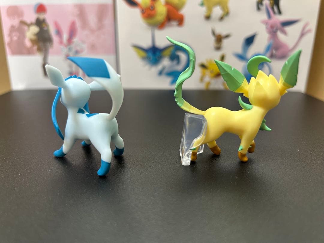 ポケモン　スケールワールド　フィギュア　イーブイ進化セット　ボタン＆ニンフィア