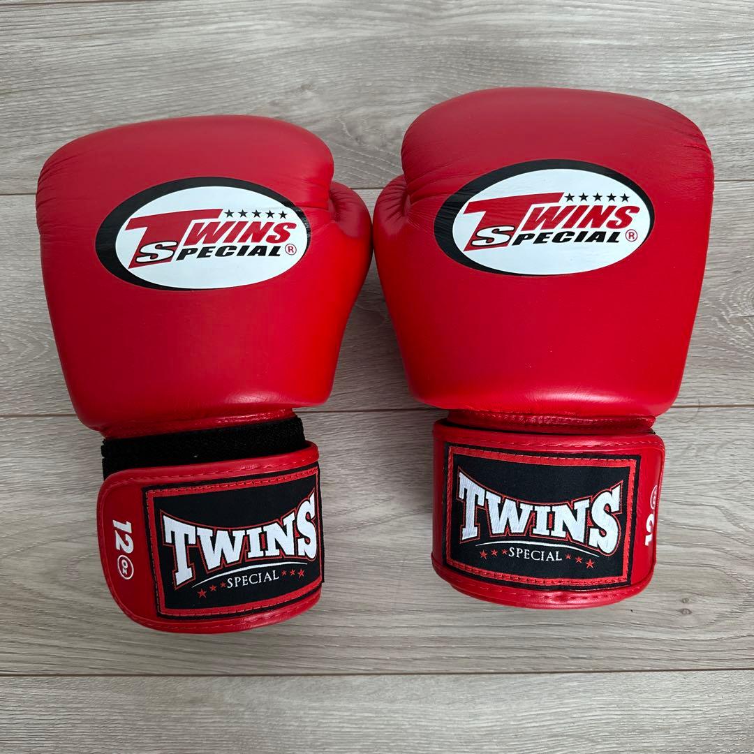 TWINS SPECIAL レザー ボクシンググローブ 12oz レッド
