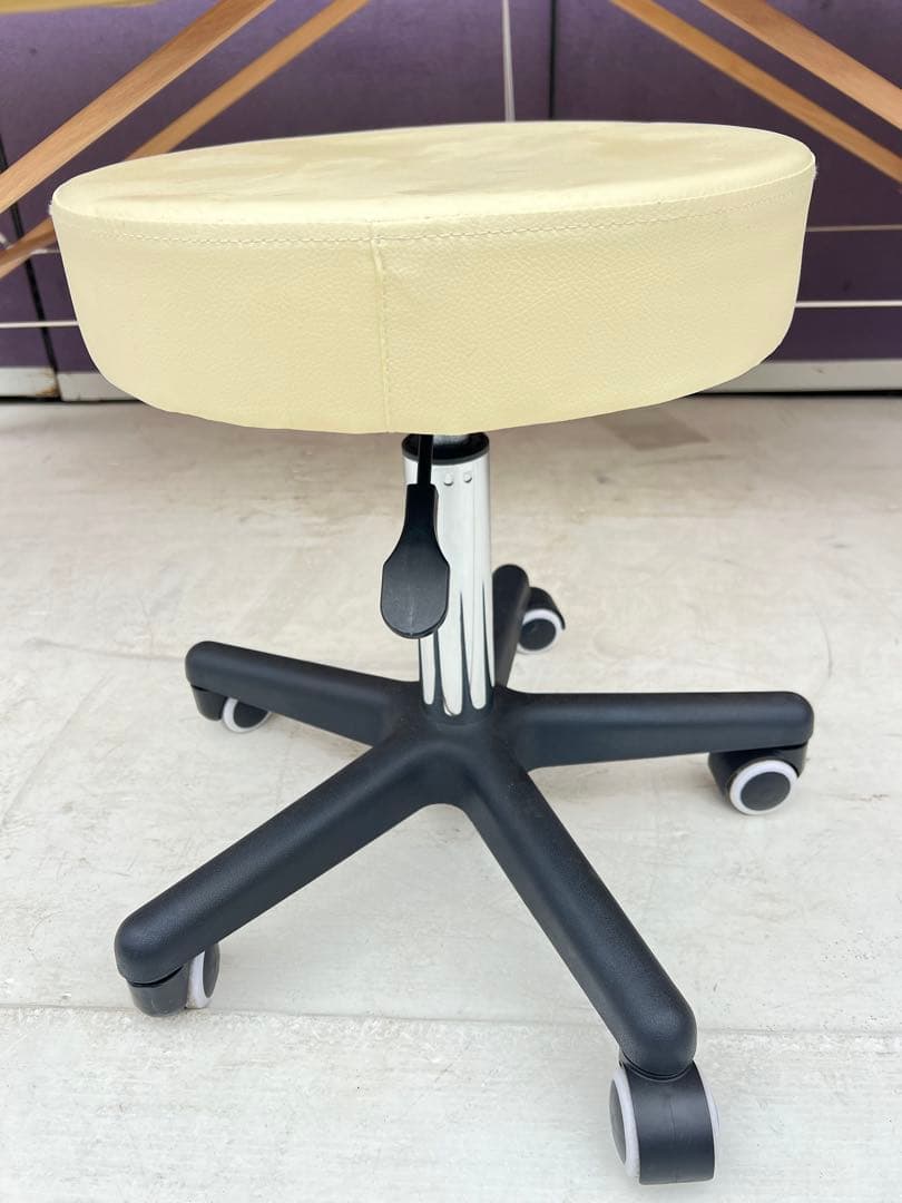 ベンチ付き折りたたみベッドほぼ未使用品