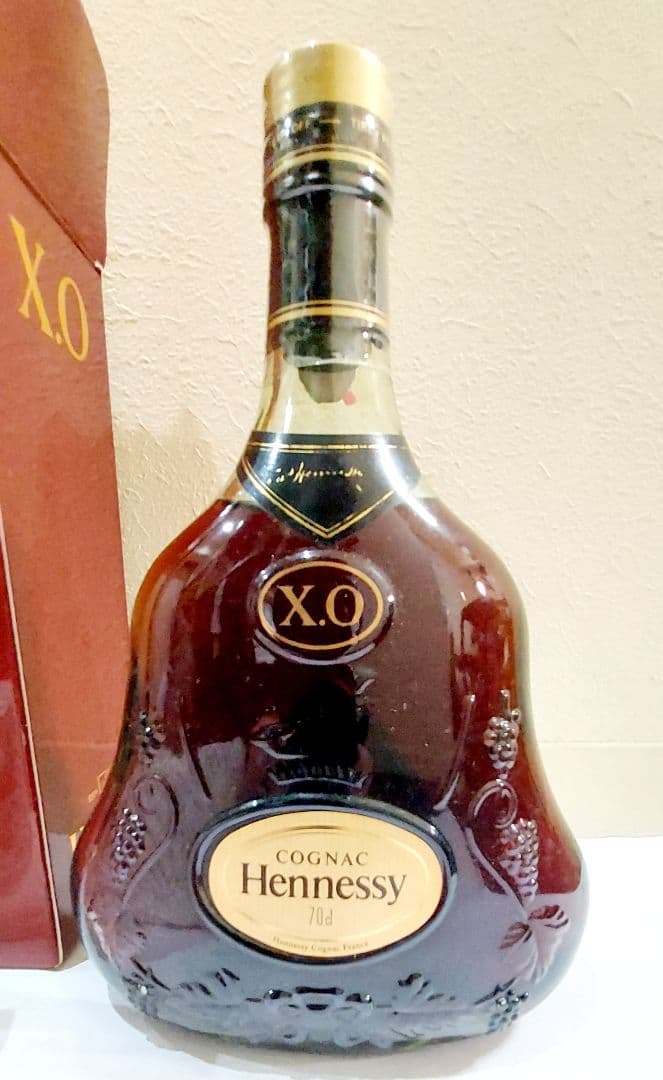 Hennessy X.O. コニャック 700ml 古酒グリーンボトル　ヘネシー