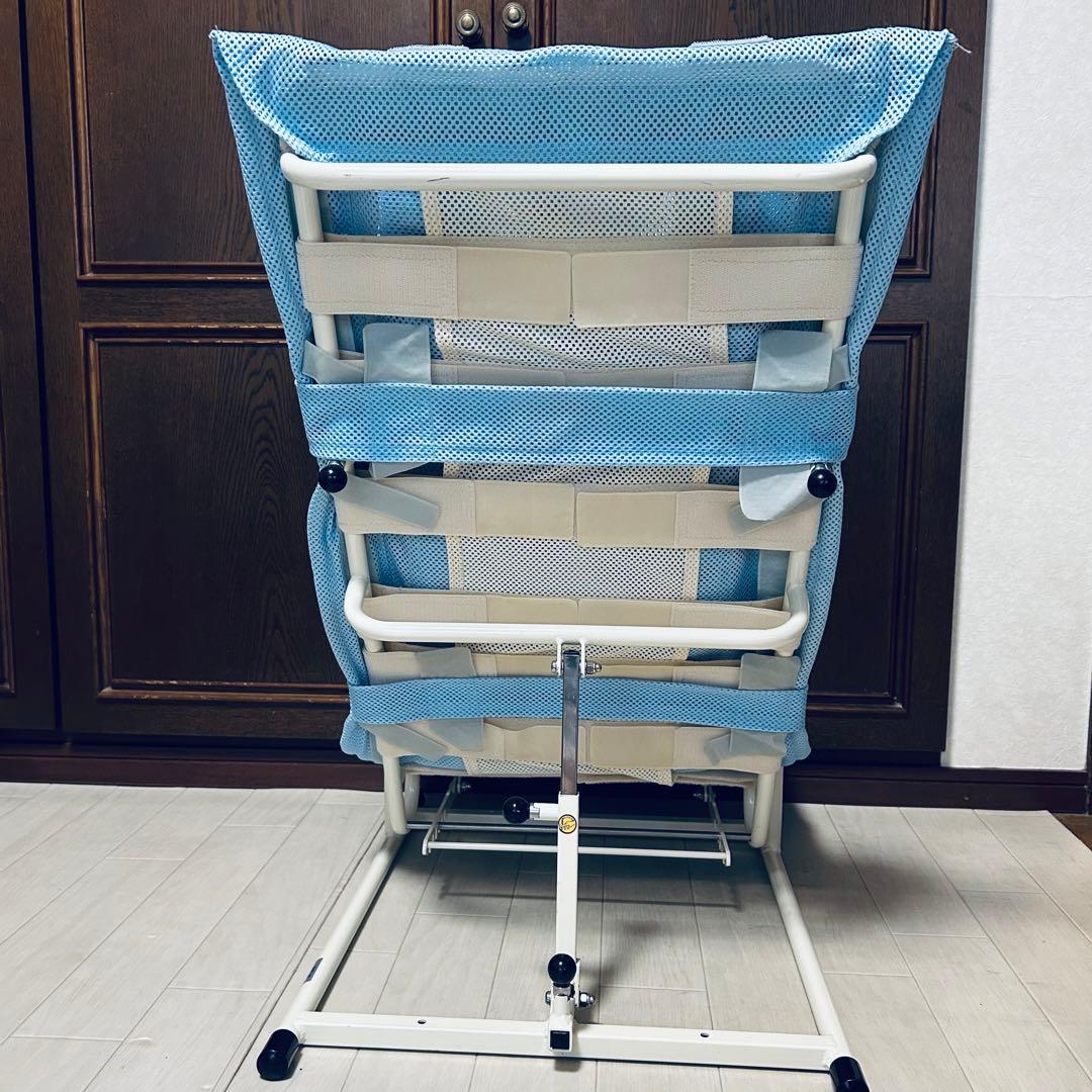 アクアピット メッシュ バスチェア 折りたたみ式 ライトブルー 障がい児用
