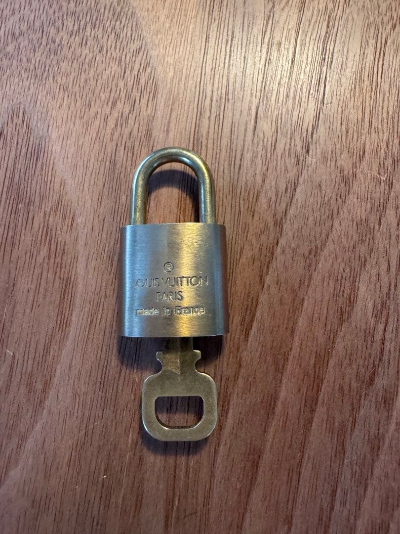 LOUIS VUITTON バンドリエールキーポル60