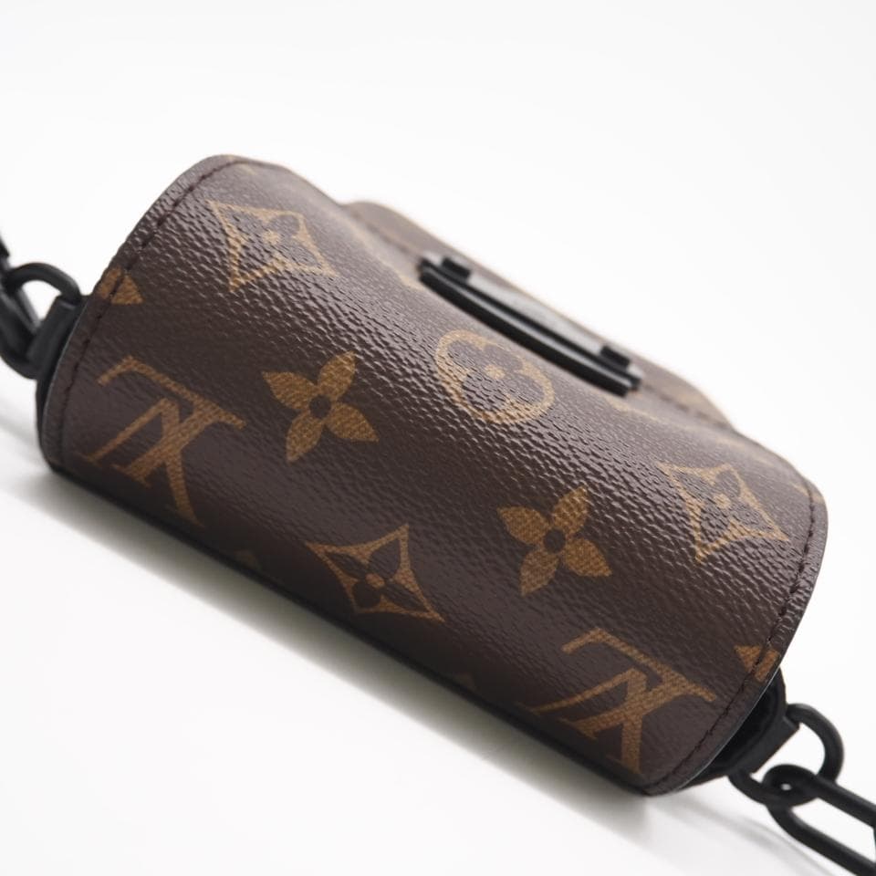 LOUIS VUITTON ショルダーバッグ Sロック ヴェルティカル 極美品