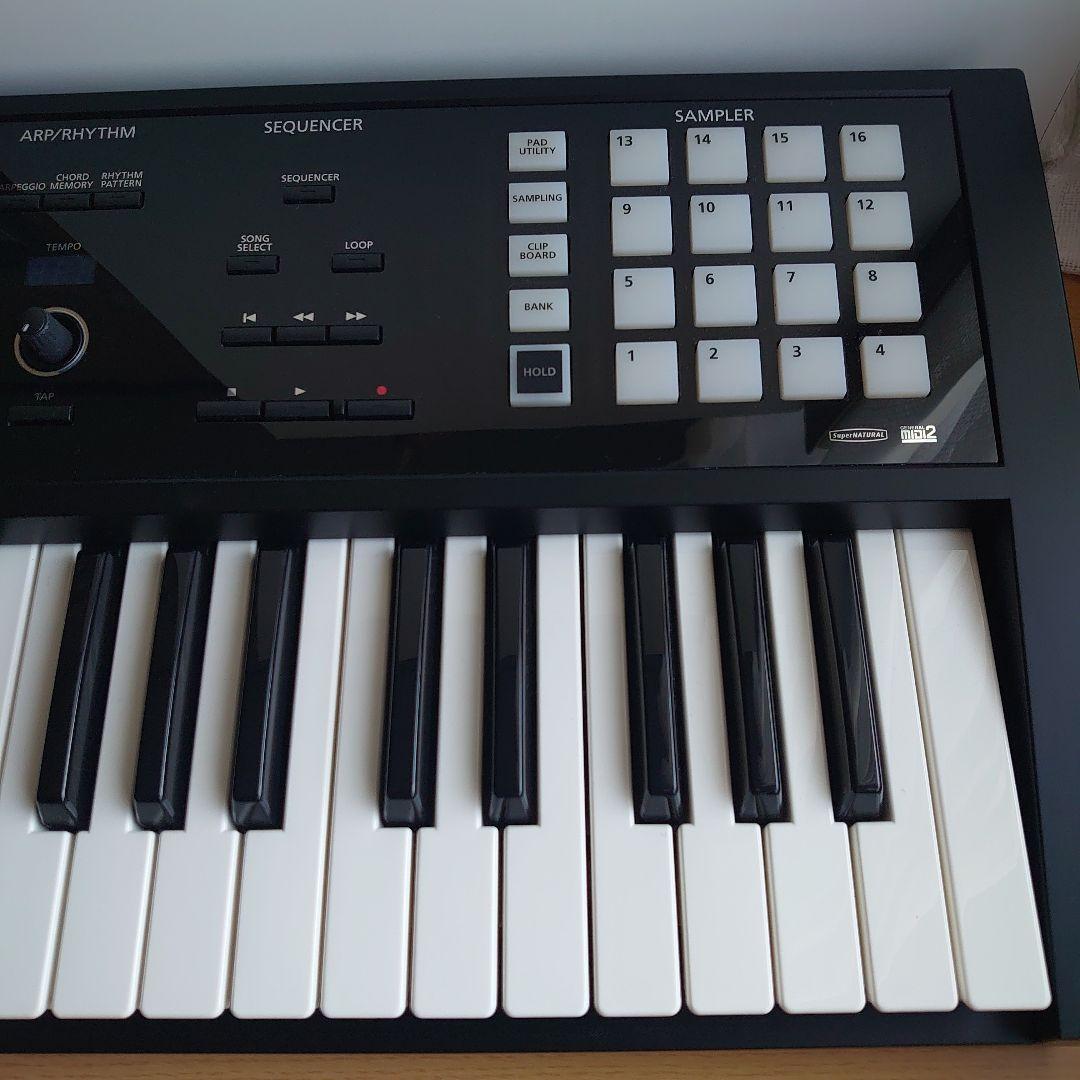 Roland FA-06 61鍵キーボード(ソフトケース 、取扱い説明書付き)