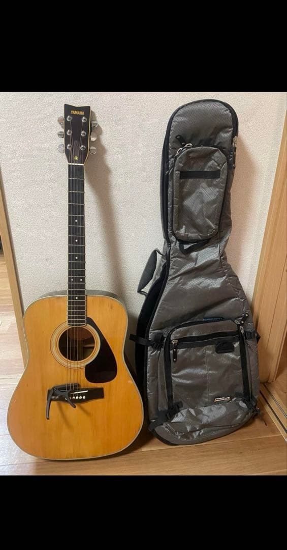 shad Yamaha FG 201カポとケース 付き