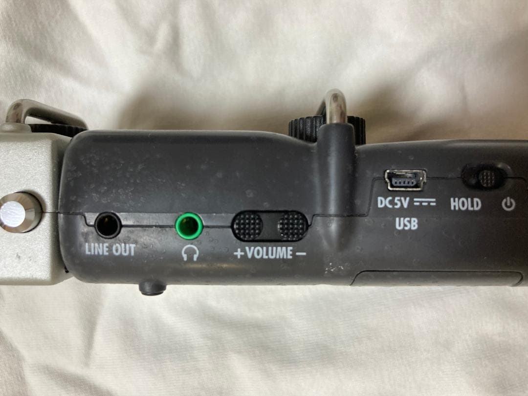 ZOOM H5 ハンディレコーダー