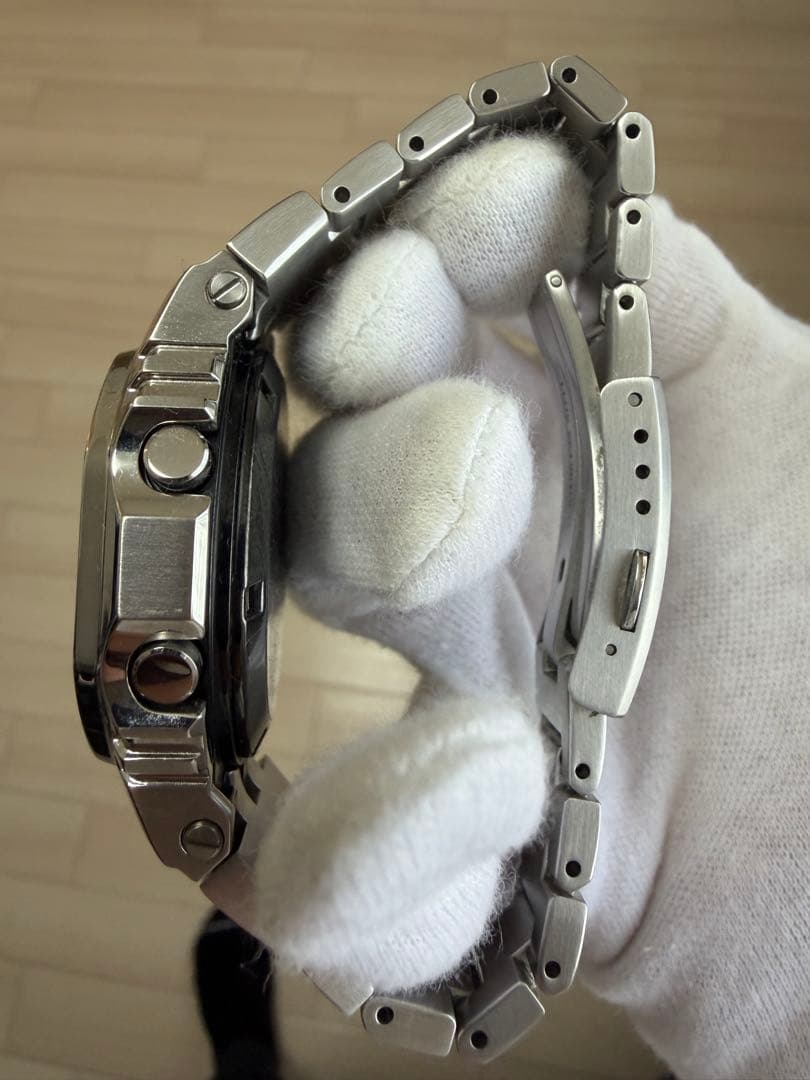 使用わずか CASIO G-SHOCK GMW-B5000D フルメタル