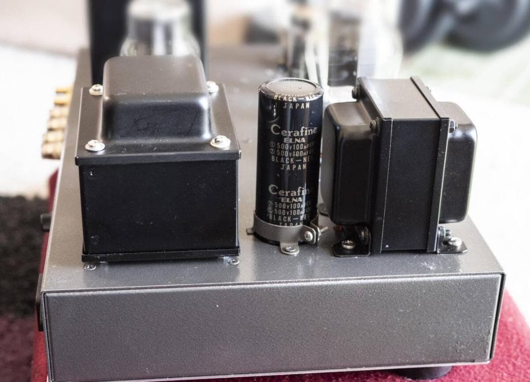 300B シングル　ステレオ真空管パワー・アンプ