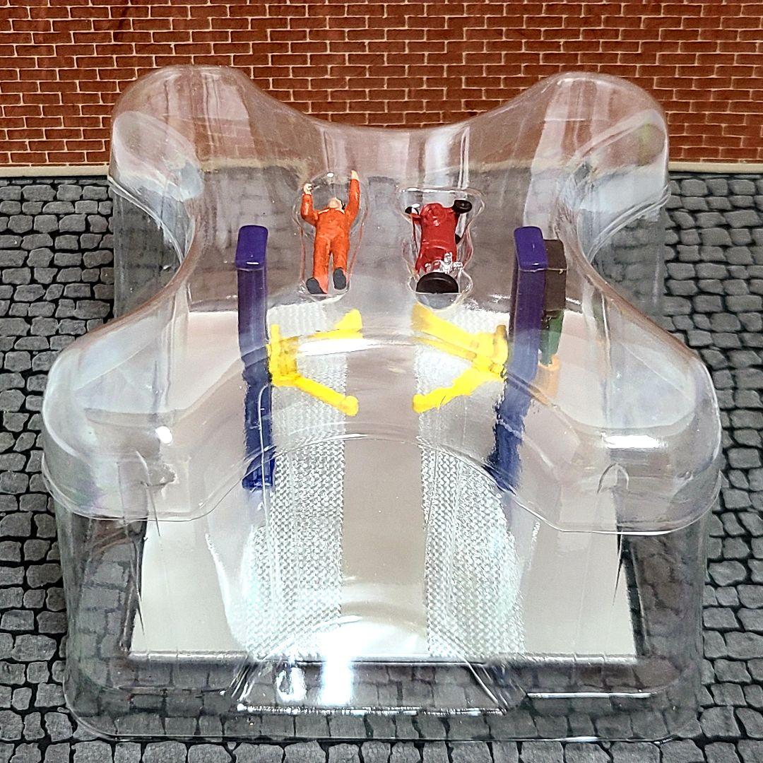 アメリカンジオラマ　2ポストリフト　フルダイキャスト　ガレージ　1/64　新品