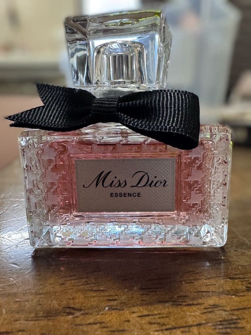 ミスディオール Miss Dior Essence 36ml 香水