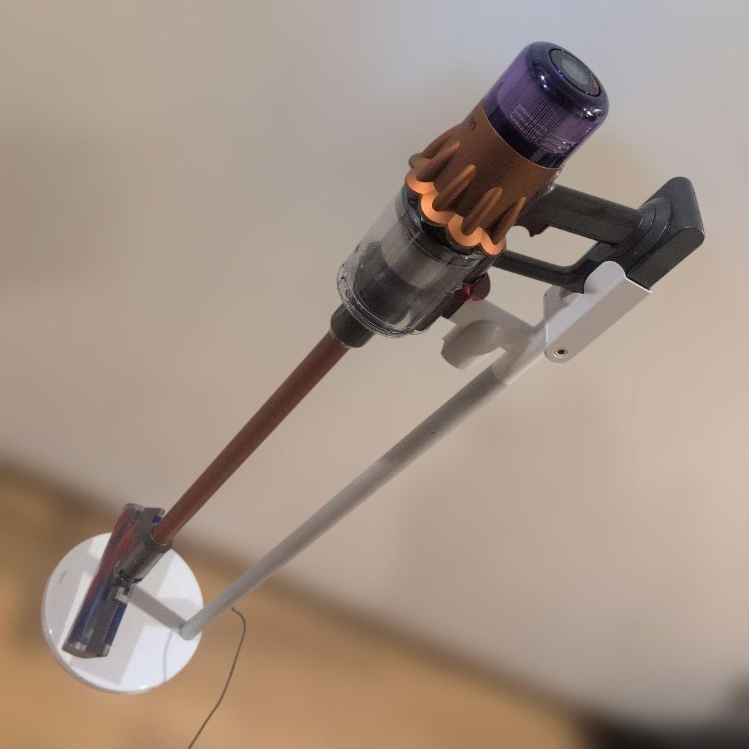 dyson ダイソン デジタルスリム フラフィ掃除機 SV18 動作良好！