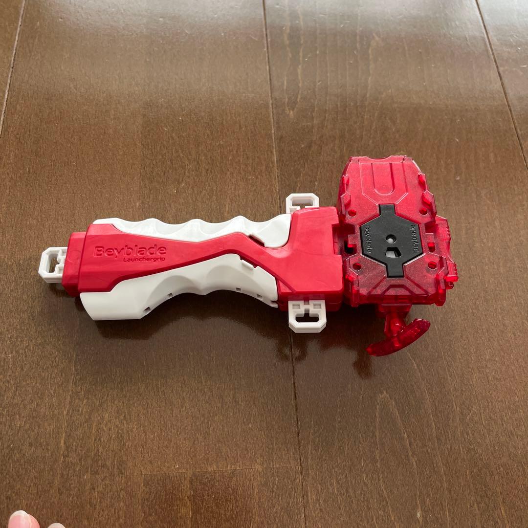 ベイブレード16個ランチャー3個ヘルサラマンダー、フェニックス付き