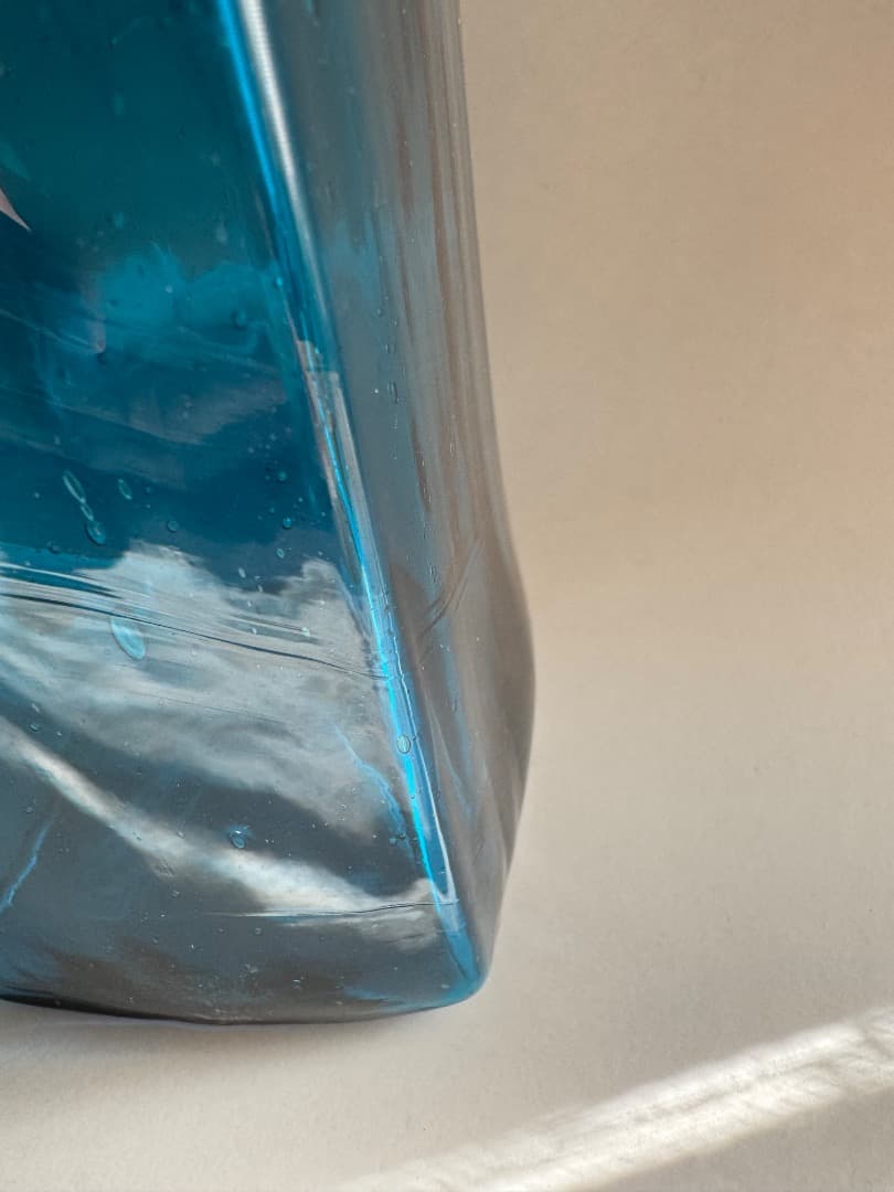 小谷眞三　倉敷ガラス　角長瓶