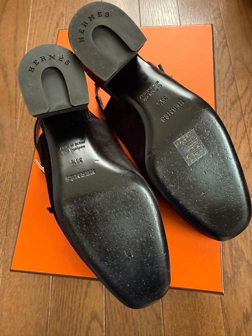 エルメス☆黒スエードストラップ付きミュール