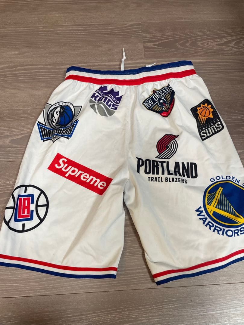 Supreme Nike NBA コラボショーツ