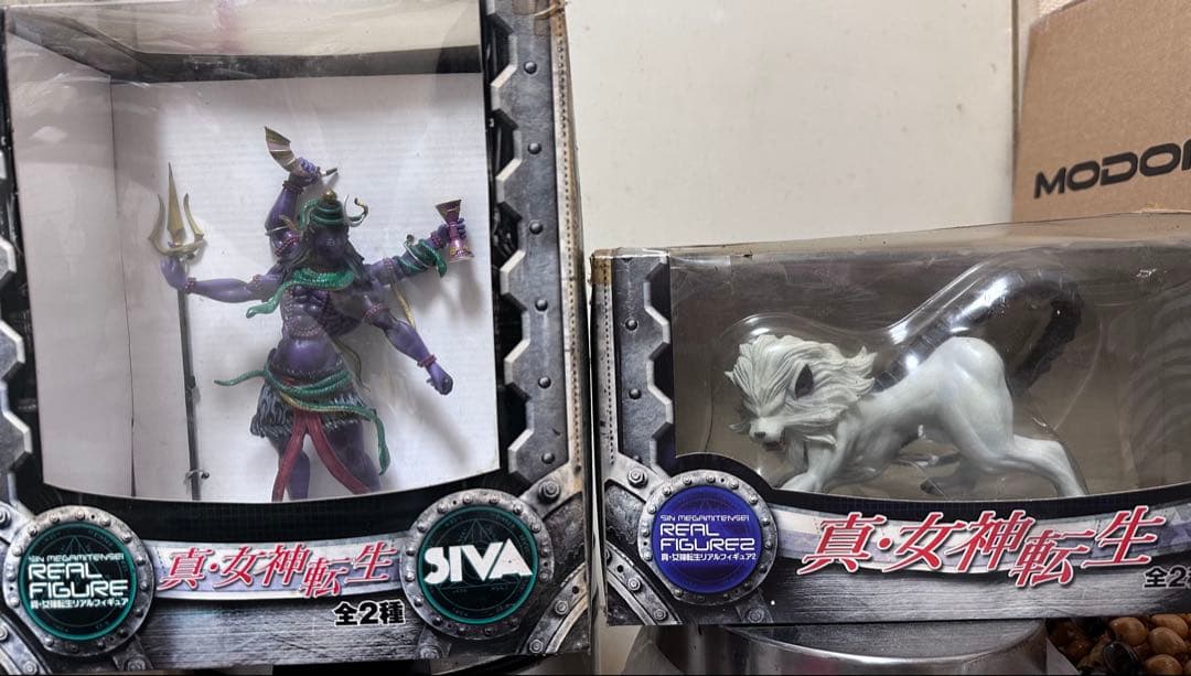 真女神転生 フィギュア　シヴァ　ケルベロス