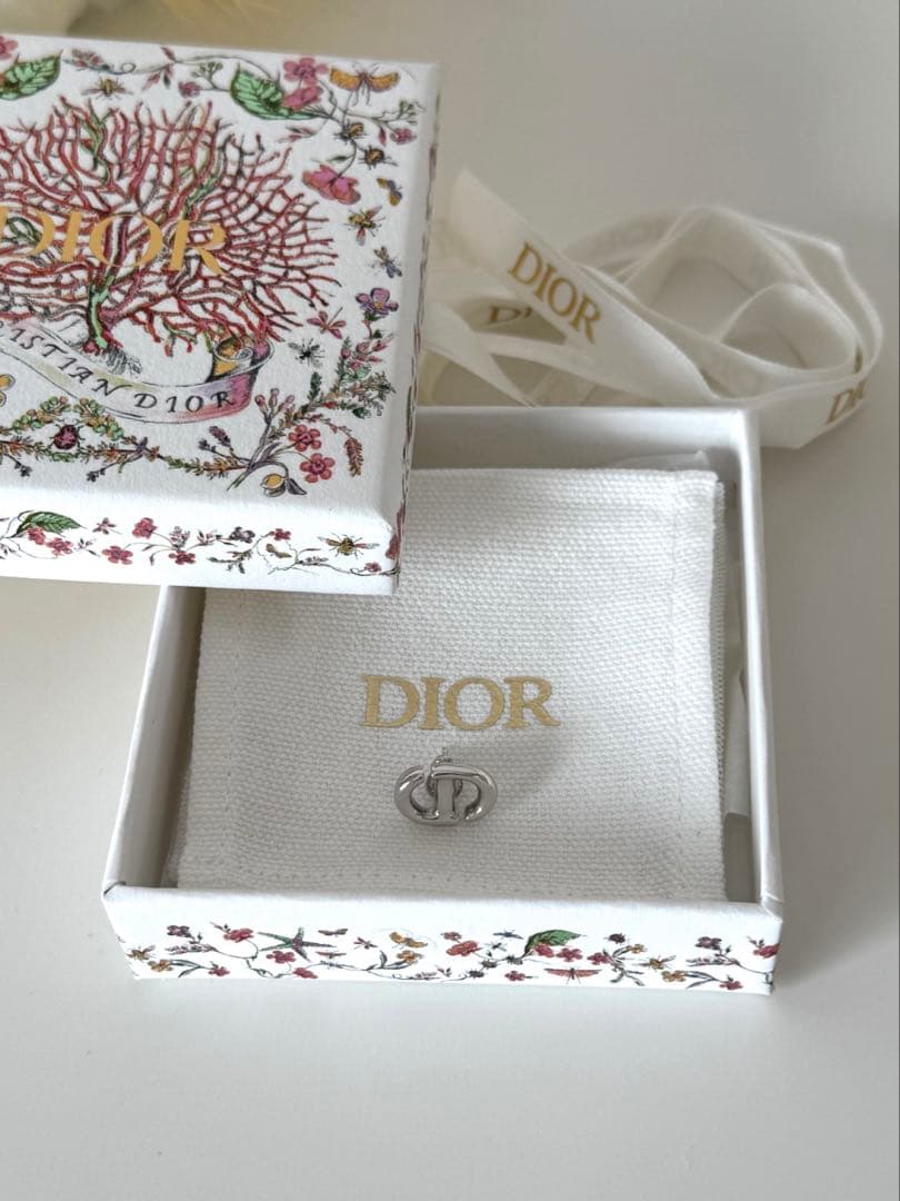 Dior シルバー ピアス オリジナルボックス付き