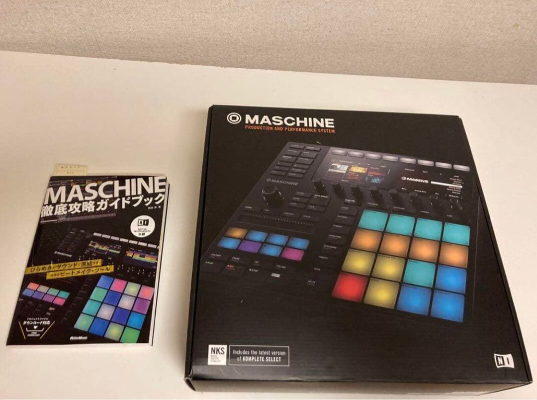 MASCHINE ブラック 本体とガイドブック