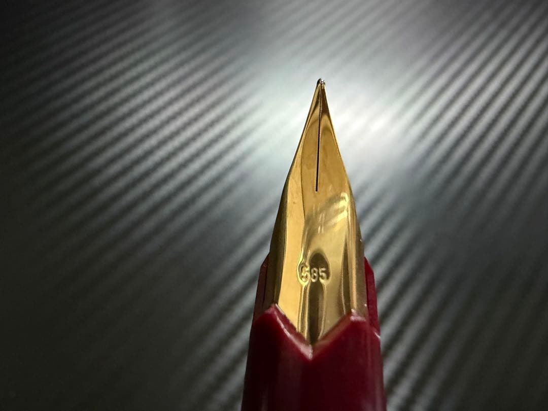 美品 モンブラン No.221 EF 極細字 ボルドー 両用式 万年筆